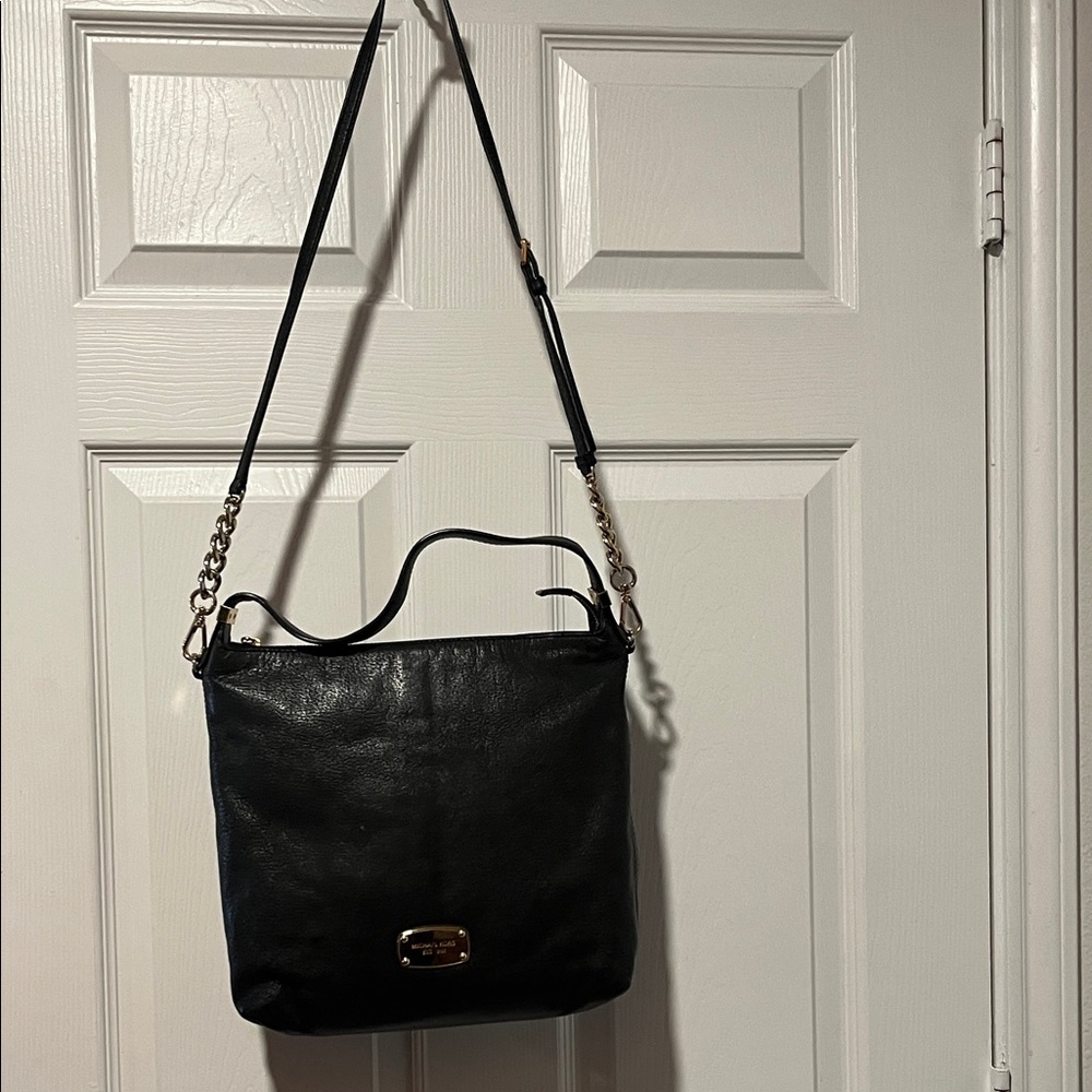 Black Leather Crossbody Micheal Kors Tote Bag by